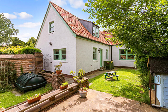 4 Bedroom Detached House For Sale In Byre Court, East Saltoun, EH34