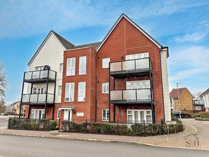 2 Bedroom Flat For Sale In Sir John Killick Road, Ashford, TN23