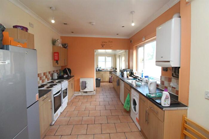 1 Bedroom House To Rent In Whitchurch Road, Cardiff, CF14