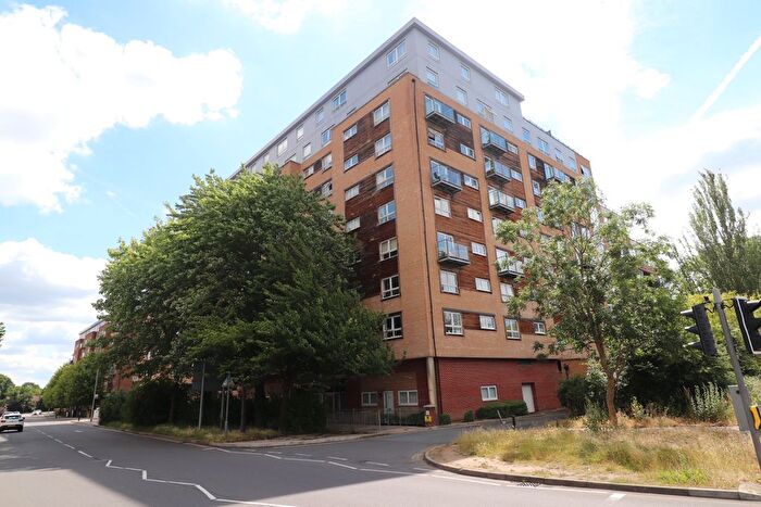 1 Bedroom Flat To Rent In Cherrydown East, Basildon, SS16