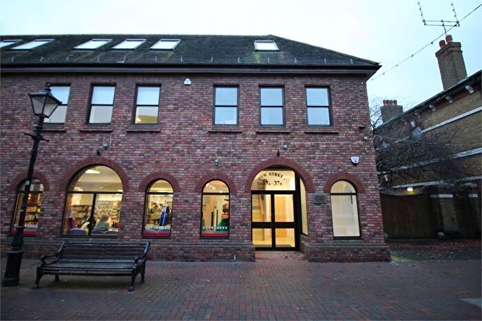 2 Bedroom Flat To Rent In Bridgman House, Sun Street, Waltham Abbey, EN9