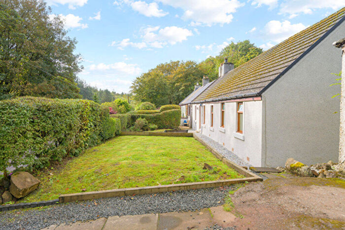 3 Bedroom Detached Bungalow For Sale In Winton Cottage, Craighalbert Road, Cumbernauld, G68
