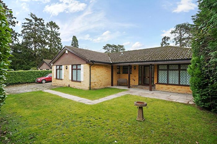 3 Bedroom Detached Bungalow For Sale In Westhall Road, Warlingham, CR6