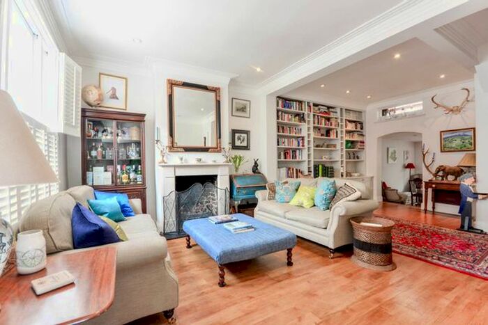 4 Bedroom Property To Rent In Waterford Road, Moore Park Estate, London, SW6