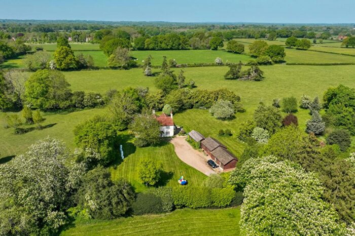 5 Bedroom Detached House For Sale In Ballinger, Great Missenden, Buckinghamshire, HP16