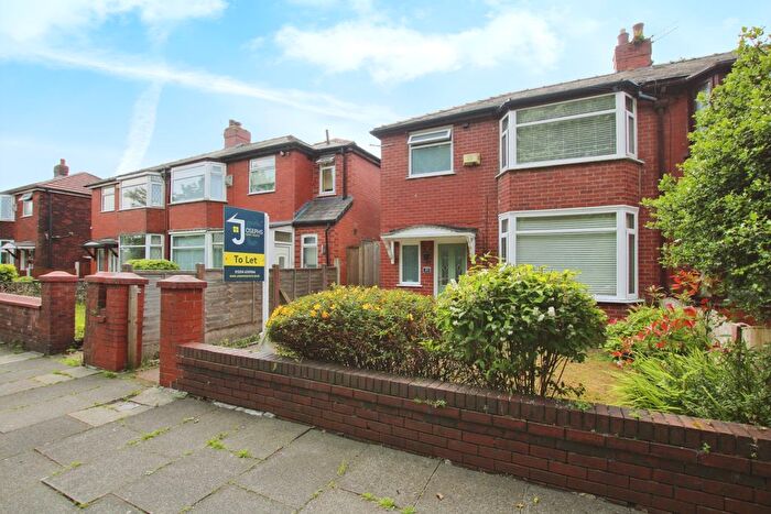 3 Bedroom Semi-Detached House To Rent In Cawdor Avenue, Bolton, BL4