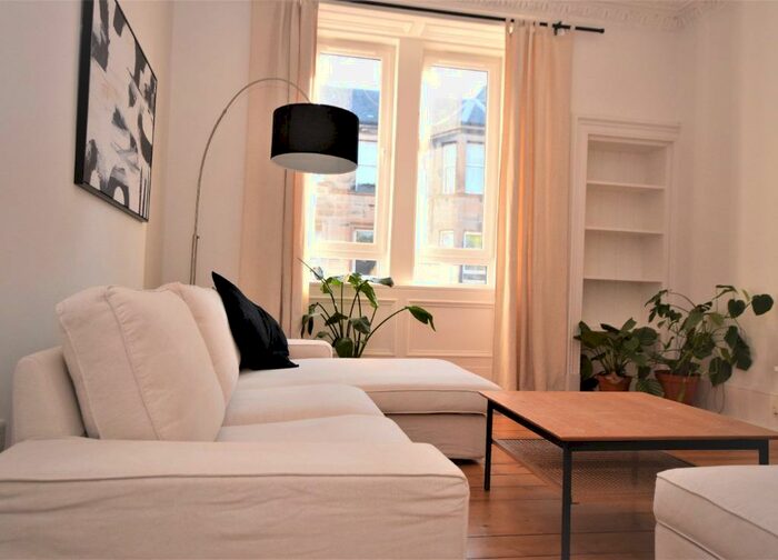 3 Bedroom Apartment To Rent In Easter Road, Flat, Edinburgh, Midlothian, EH7