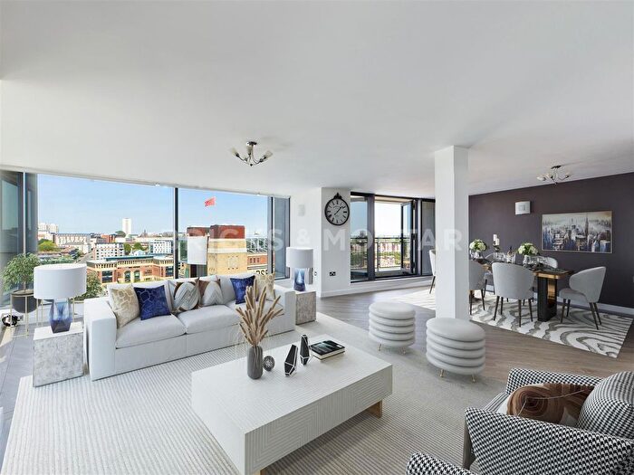 3 Bedroom Flat To Rent In Baltic Quay, Mill Road, Gateshead, NE8