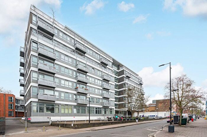 1 Bedroom Flat To Rent In New Park Road, London, Brixton Hill, London, SW2