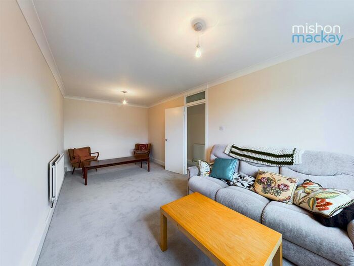 2 Bedroom Flat To Rent In Dyke Road, Brighton, BN1