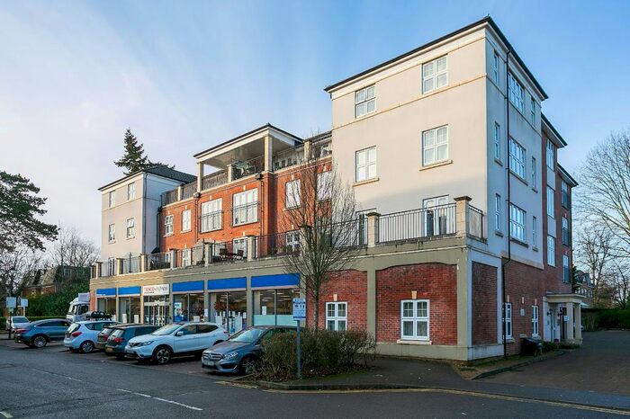 2 Bedroom Property To Rent In Flat Campbell Court, Colnhurst Road, Watford, Hertfordshire, WD17