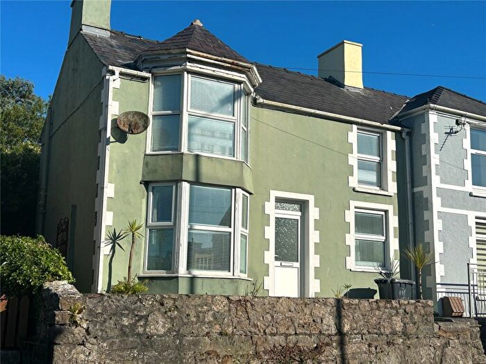 3 Bedroom Semi-Detached House For Sale In Tyn-y-Gongl, Benllech, Anglesey, Sir Ynys Mon, LL74