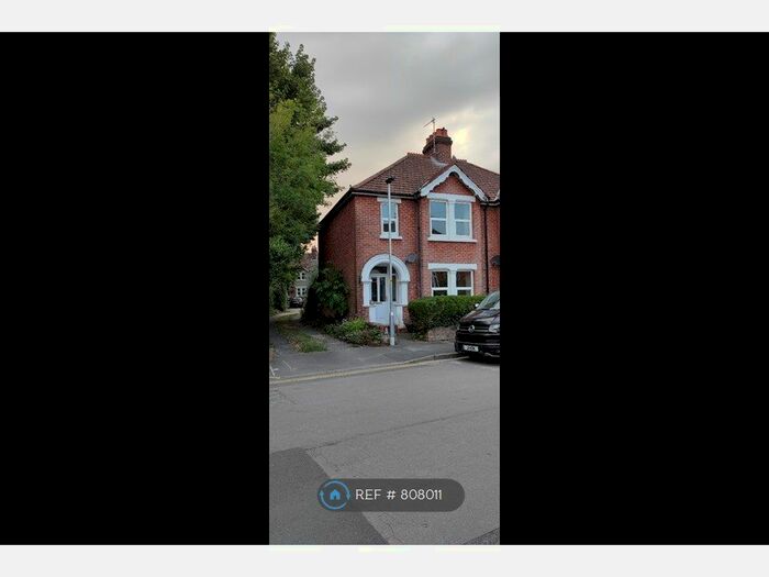 2 Bedroom End Of Terrace House To Rent In Ayleswade Road, Salisbury, SP2