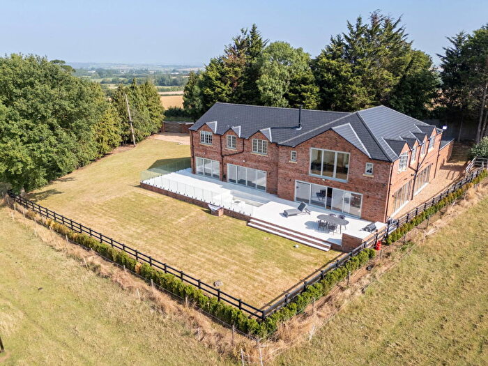 6 Bedroom Detached House For Sale In Harborough Road, Dingley, Market Harborough, LE16