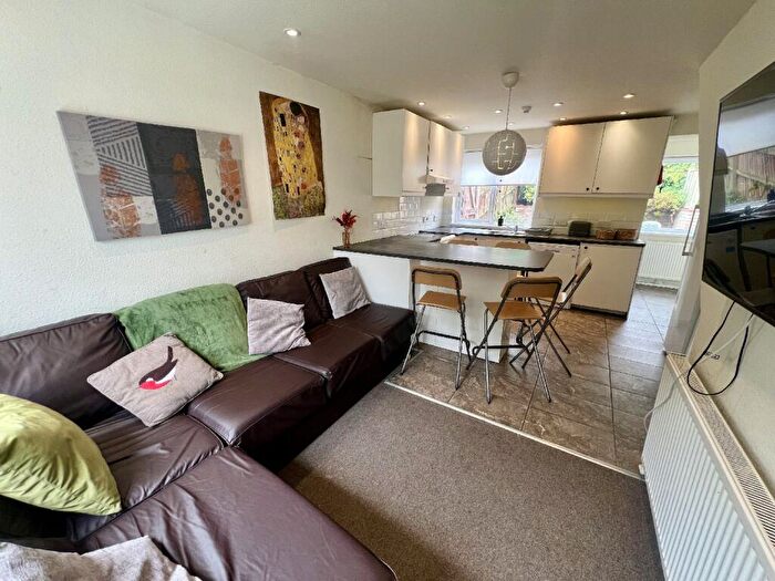 5 Bedroom House To Rent In Leahurst Crescent (F), Harborne, Birmingham, West Midlands, B17