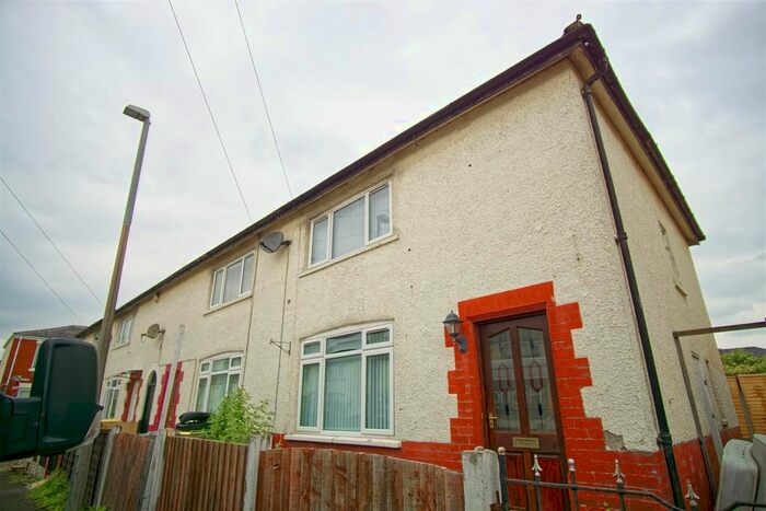 2 Bedroom End Of Terrace House To Rent In Robin Street, Preston, PR1