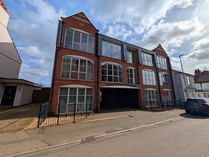 1 Bedroom Studio To Rent In Bath Road, Kettering, NN16