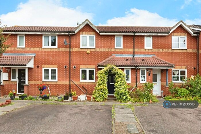 3 Bedroom Terraced House To Rent In Carriage Mews, Ilford, IG1