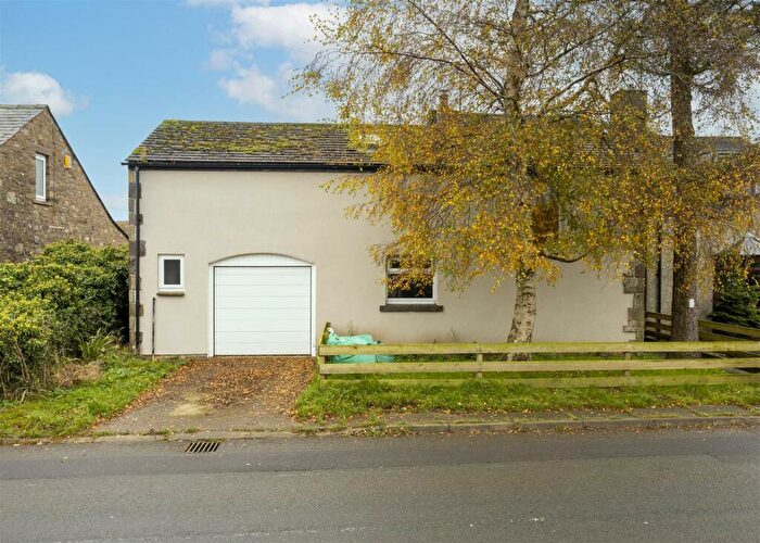 3 Bedroom Detached House For Sale In The Birches, Wray, LA2