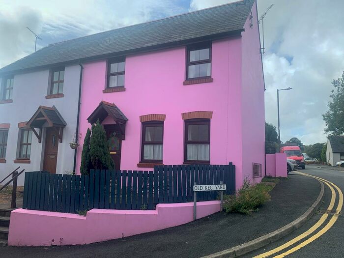2 Bedroom House To Rent In Old Keg Yard, Narberth, SA67