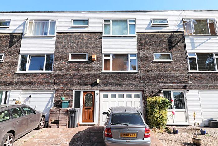 2 Bedroom Town House For Sale In Mulberry Gardens, Goring-by-Sea, BN12