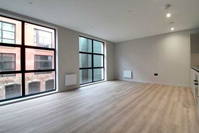 2 Bedroom Apartment To Rent In Pressworks, - Northwood Street, Jewellery Quarter, B3