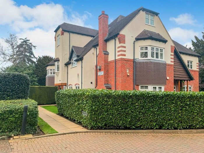 2 Bedroom Penthouse To Rent In Highbury House, Highbury Road, Sutton Coldfield, B74