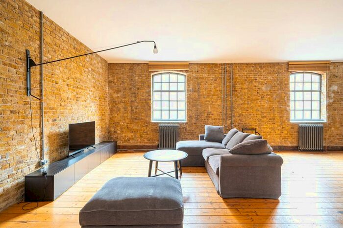 1 Bedroom Flat To Rent In Kingland Road, Hackney, London, E8