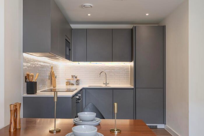 1 Bedroom Apartment To Rent In Weldale Street, Reading, RG1