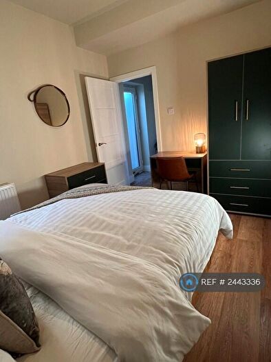 1 Bedroom Flat To Rent In Redfern Close, Cambridge, CB4