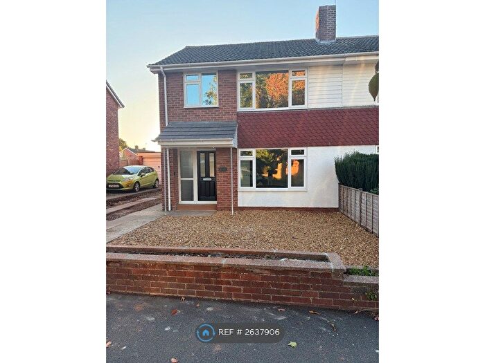 3 Bedroom Semi-Detached House To Rent In Taunton, Taunton, TA1