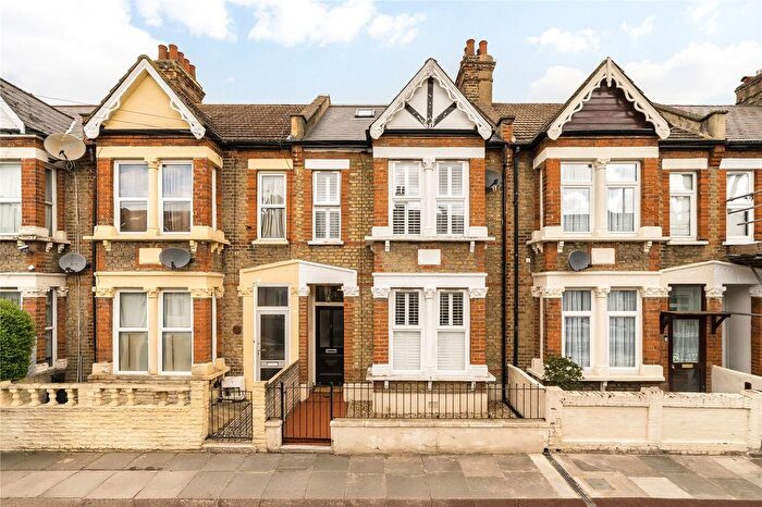 4 Bedroom Terraced House For Sale In Walton Road, Plaistow, London, E13