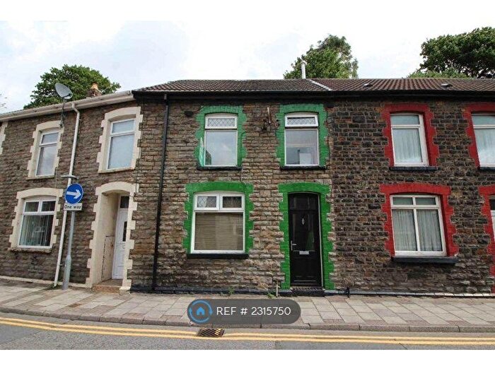 2 Bedroom Terraced House To Rent In North Road, Porth, CF39