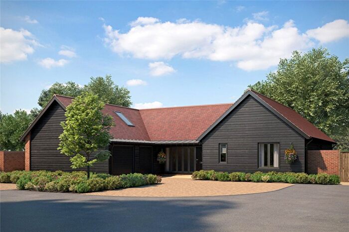 4 Bedroom Bungalow For Sale In Moulsham Green View, Moulsham Thrift, Chelmsford, CM2