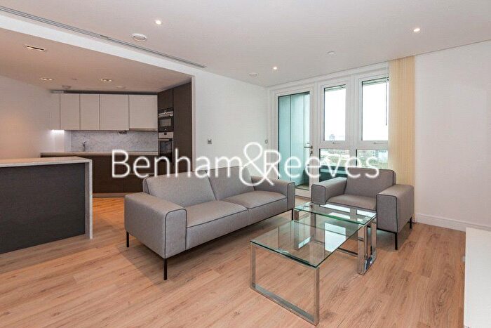 2 Bedroom Flat To Rent In Beadon Road, London, W6