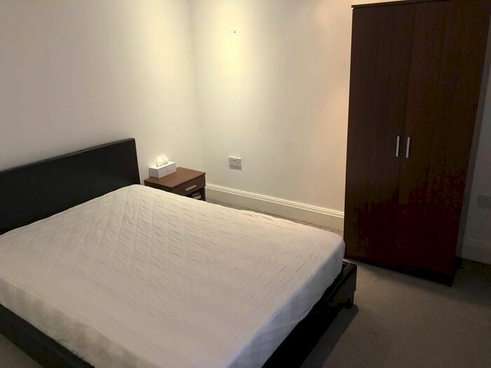 1 Bedroom Flat To Rent In Regent Road, Kirkdale, Liverpool, Merseyside, L5