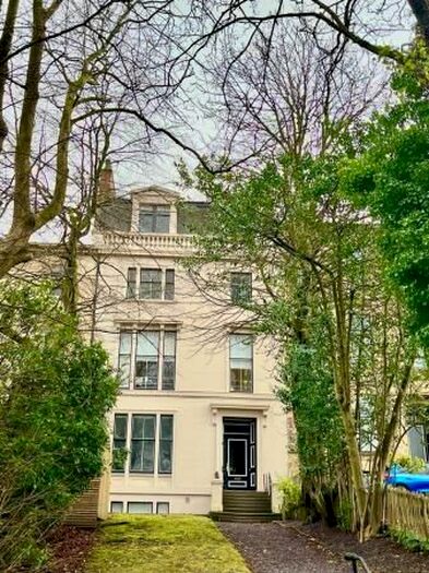 1 Bedroom Flat To Rent In Hamilton Drive, Glasgow, G12