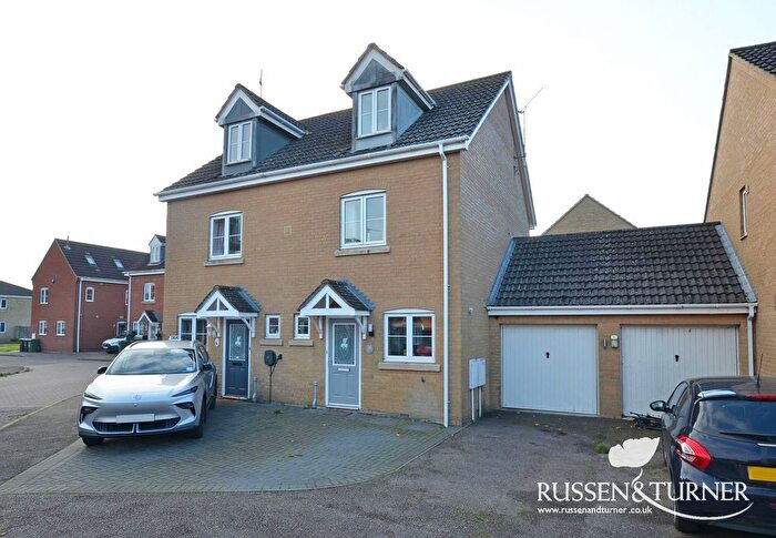 3 Bedroom Semi Detached House For Sale In Poppyfields, West Lynn, PE34