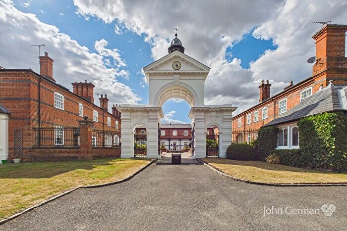 2 Bedroom Mews For Sale In Rangemore Hall Mews, Rangemore, DE13