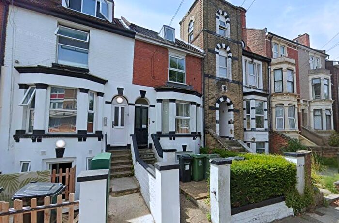 1 Bedroom Flat To Rent In Cottage Grove, Southsea, PO5