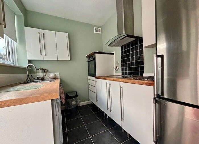 2 Bedroom Property To Rent In Bridge Road, Liverpool, L18