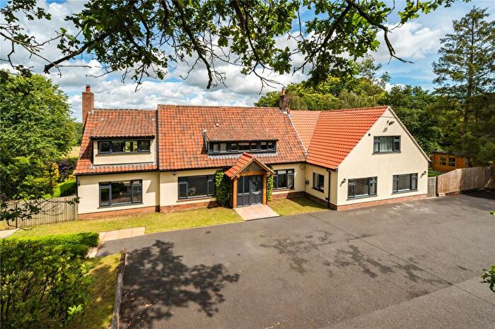5 Bedroom Detached House For Sale In Martlesham Road, Little Bealings, Woodbridge, Suffolk, IP13