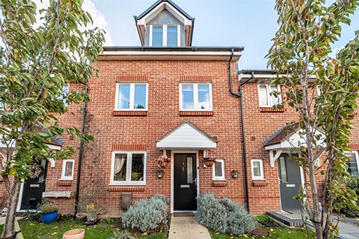 4 Bedroom Terraced House For Sale In Spinnaker View, Pagham, PO21