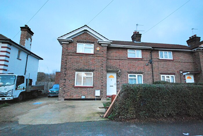 5 Bedroom Semi-detached House To Rent In Lyon Park Avenue, Wembley, HA0