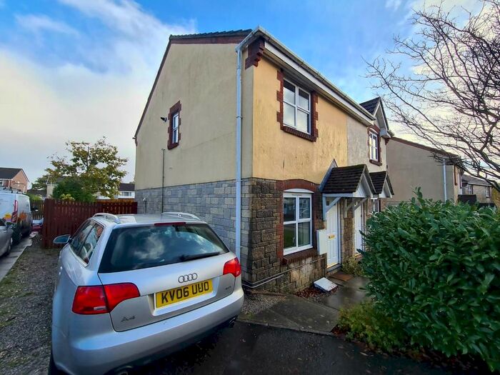2 Bedroom Property To Rent In Carn Celyn, Beddau, Pontypridd, CF38