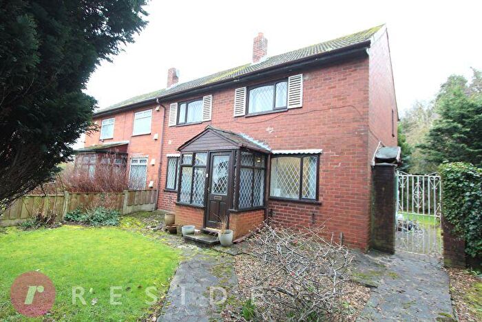 3 Bedroom Semi Detached House For Sale In Middleton Road, Hopwood, Heywood, OL10