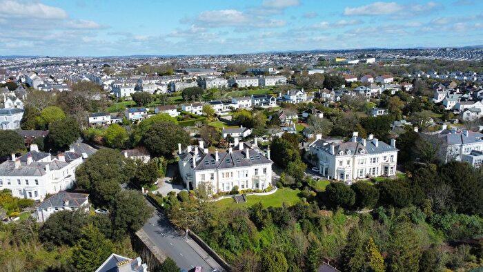 3 Bedroom Flat For Sale In Molesworth Road, Stoke, Plymouth, PL3