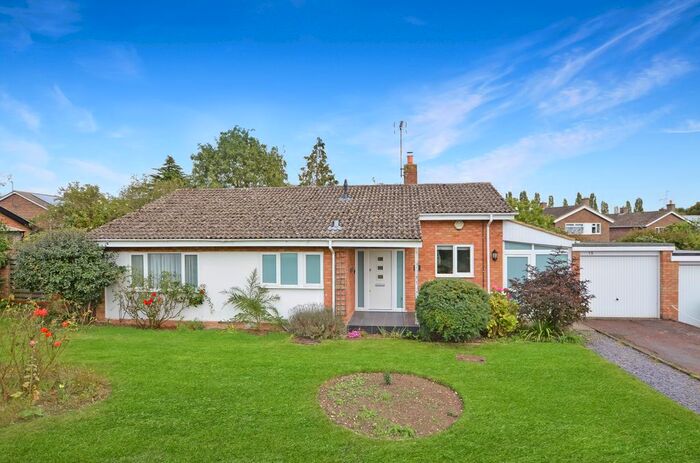 3 Bedroom Detached Bungalow To Rent In St. Peters Road, Coton, Cambridge, CB23