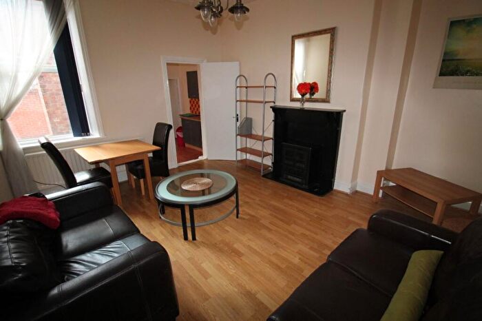 2 Bedroom Flat To Rent In Lavender Gardens, Newcastle Upon Tyne, NE2