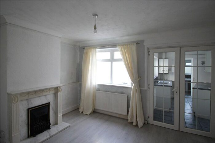 2 Bedroom Terraced House To Rent In Empress Road, Gravesend, Kent, DA12